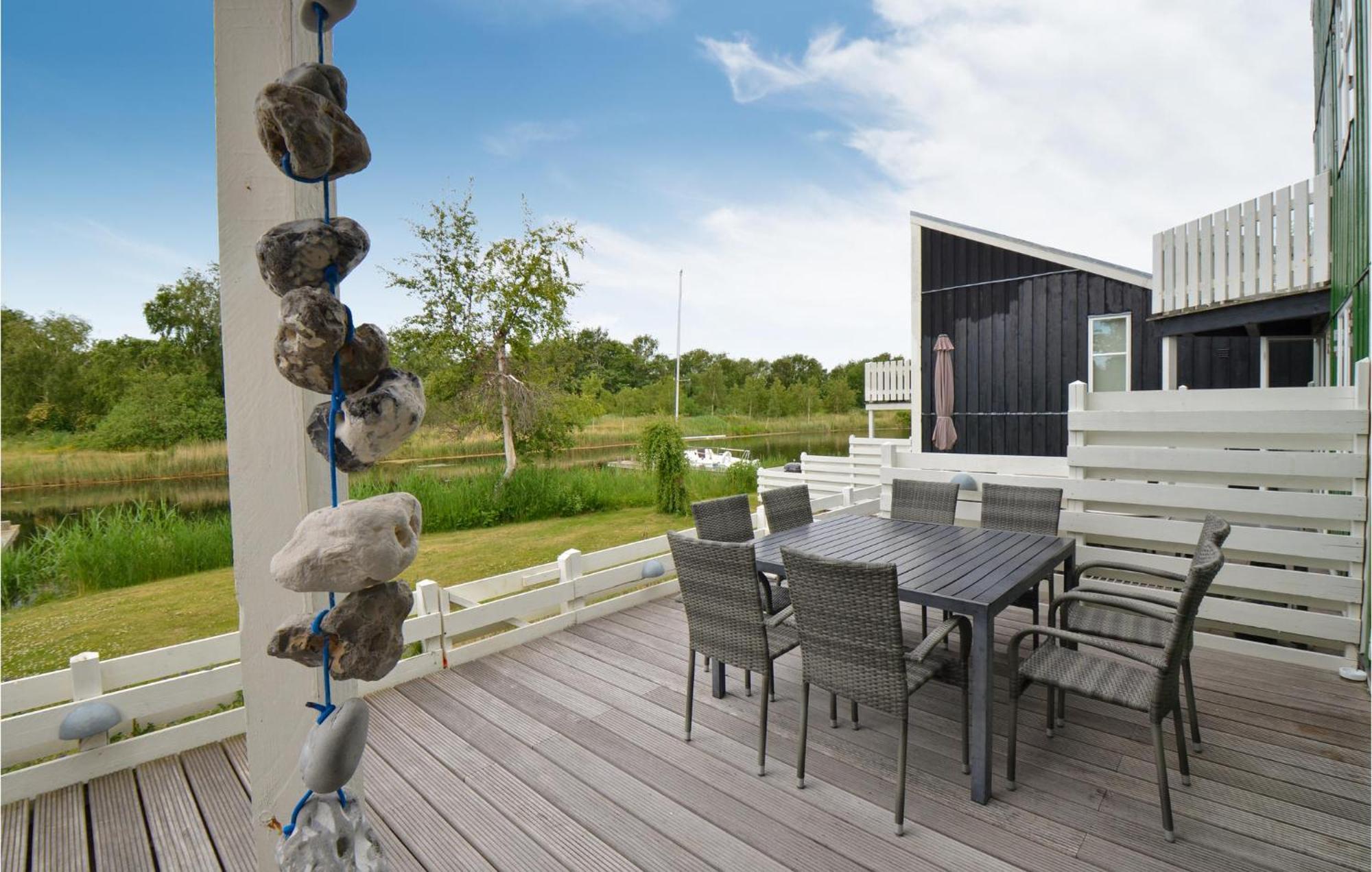 3 Bedroom Amazing Home In Ebeltoft Eksteriør billede